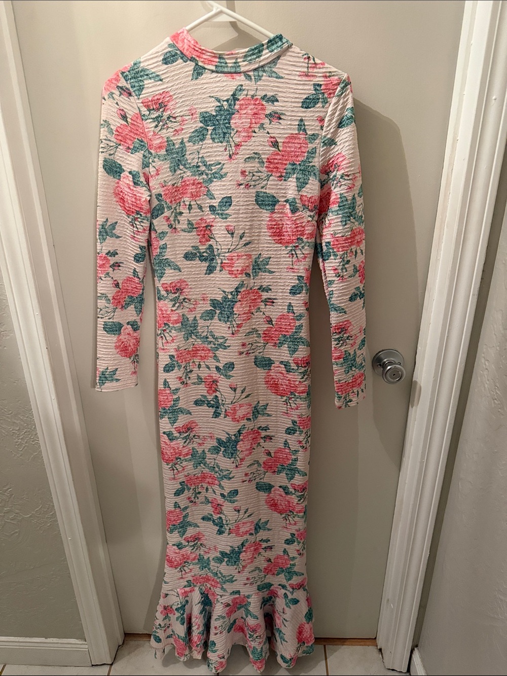 Source Unknown Floral Long Sleeve Mermaid Hem Dress - Pink & Teal on Cream